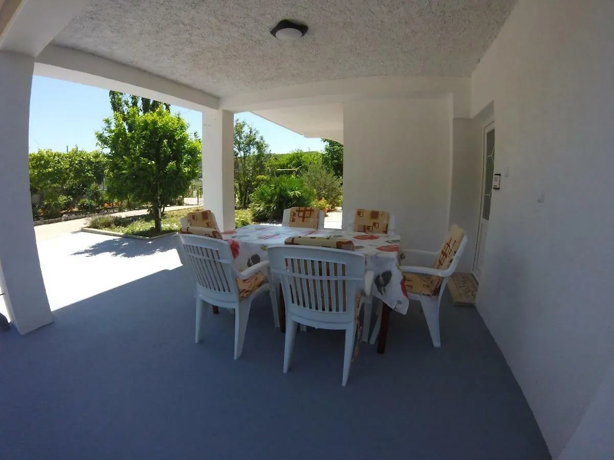 Apartments Olivera Supetarska Draga